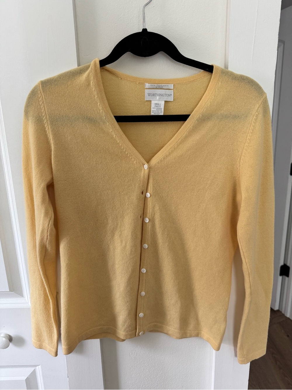100% Cashmere Worthington Soft Yellow V-Neck Button Cardigan